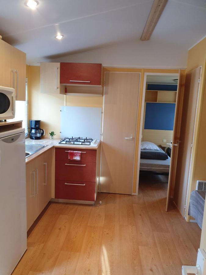 Mobile-Home Saint-Cheron Bagian luar foto